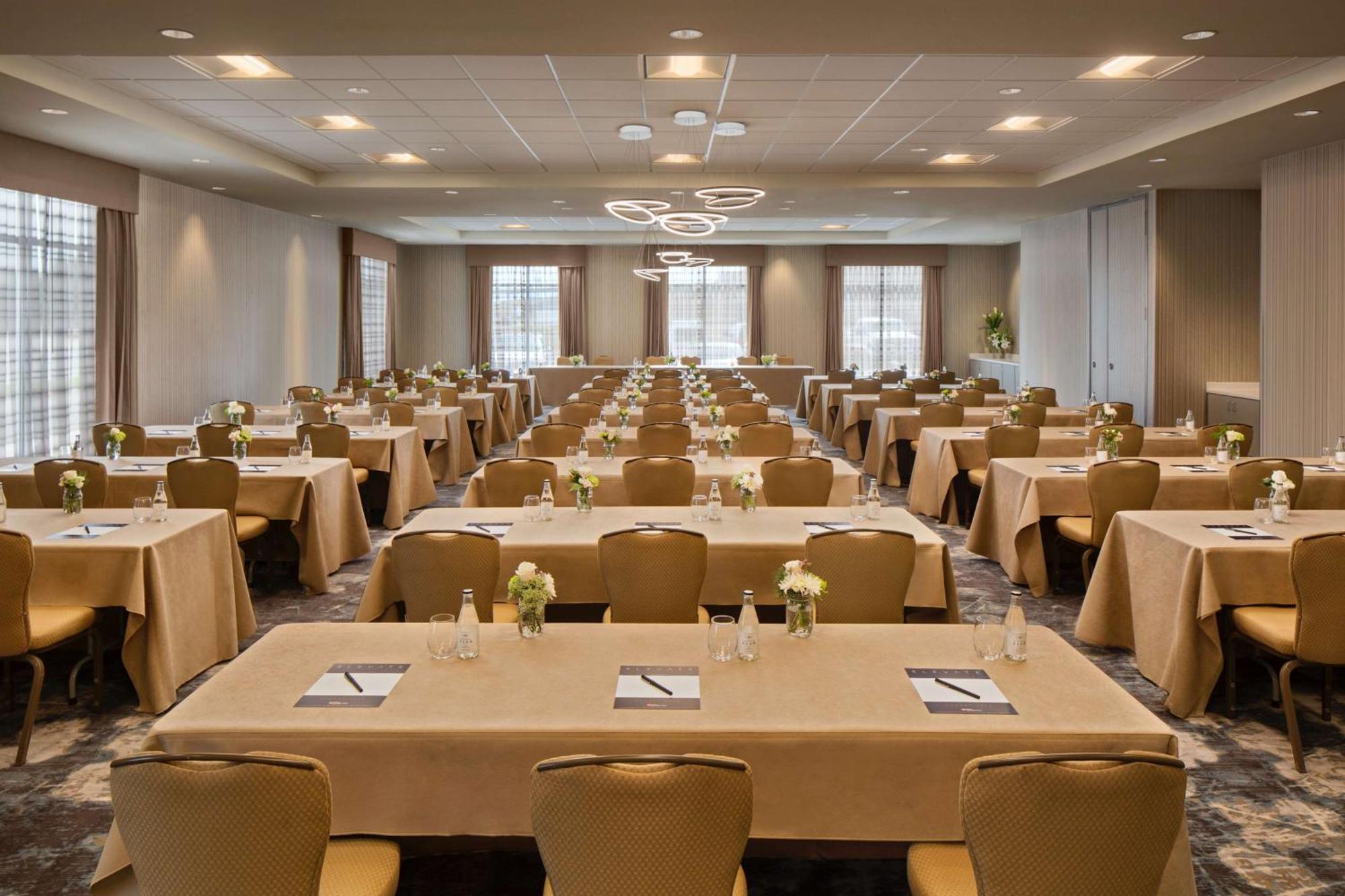 Hotel Hilton Garden